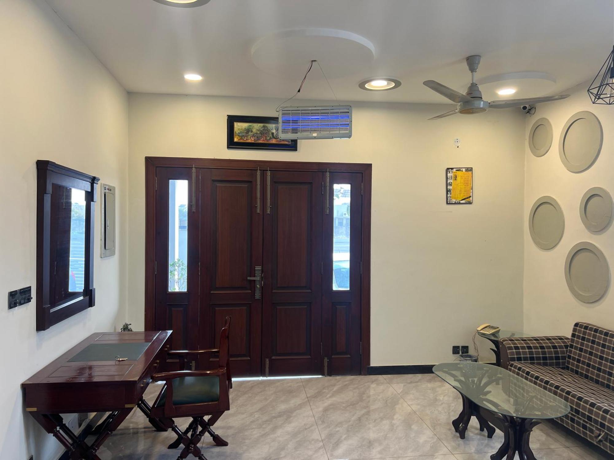 Deluxe King Room In Silverscape Residence Rawalpindi Exterior foto